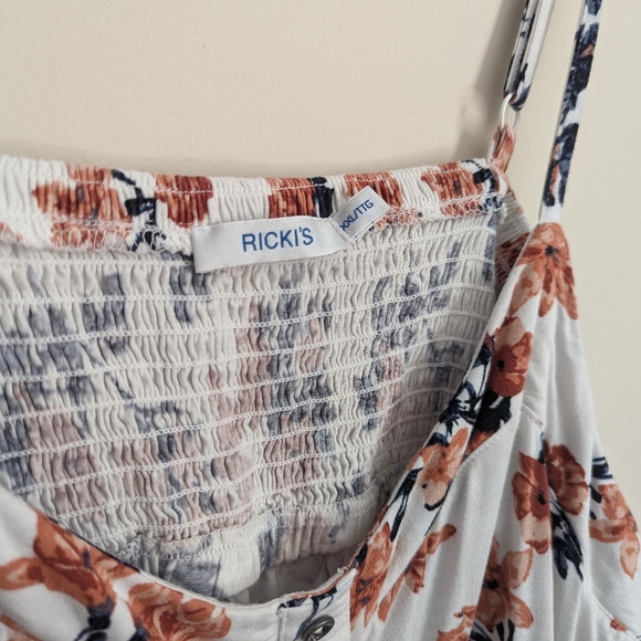 Floral Ricki's Tank Top - Picture 2 of 4